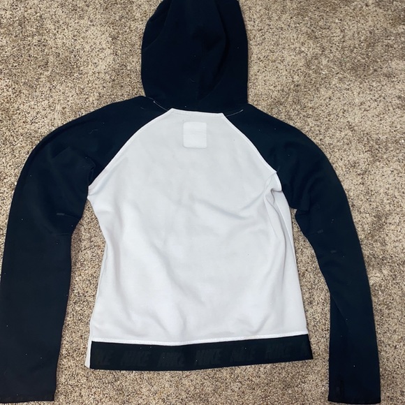 Nike Hoodie - Picture 3 of 3